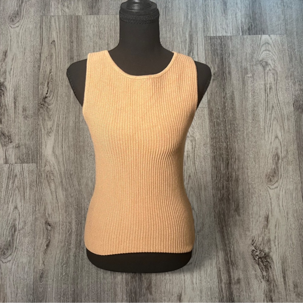Kathy Ireland Ribbed Knit Tank Top – Size M – Tan/Beige